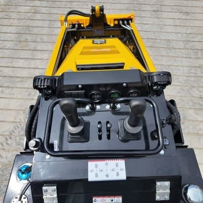 TYPHON STOMP V900 1.4-Ton Compact Track Loader with 25HP Kubota Diesel... thumbnail 31