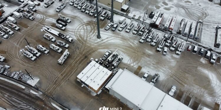 Suggestions for Renting Cranes Throughout the Winter in Texas