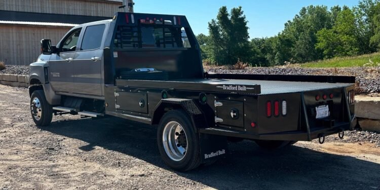 A Purchaser’s Guidelines for Pickup Flatbeds