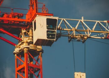 Crane Rental Suggestions for Texas Spring Building Tasks