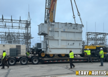 9 of the Largest and Heaviest Hundreds Ever Transported